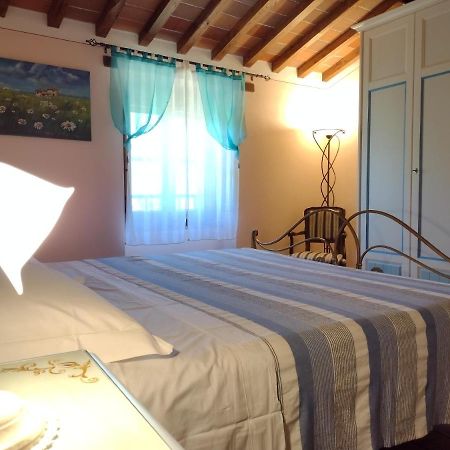 Apartamento Casale I Burroni Arezzo Exterior foto
